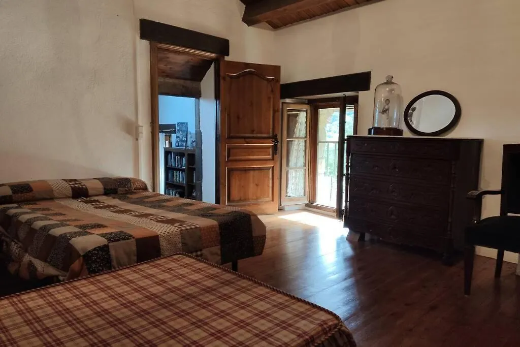 Les Basses Villa San Esteban de Llemana Spain