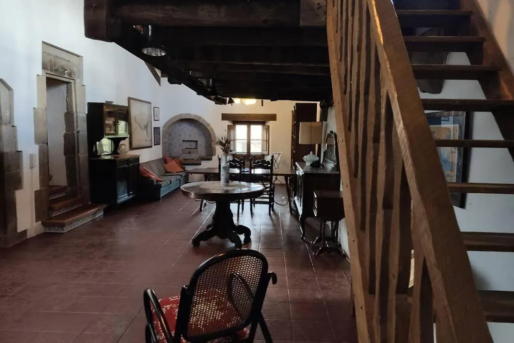 Les Basses Villa San Esteban de Llemana