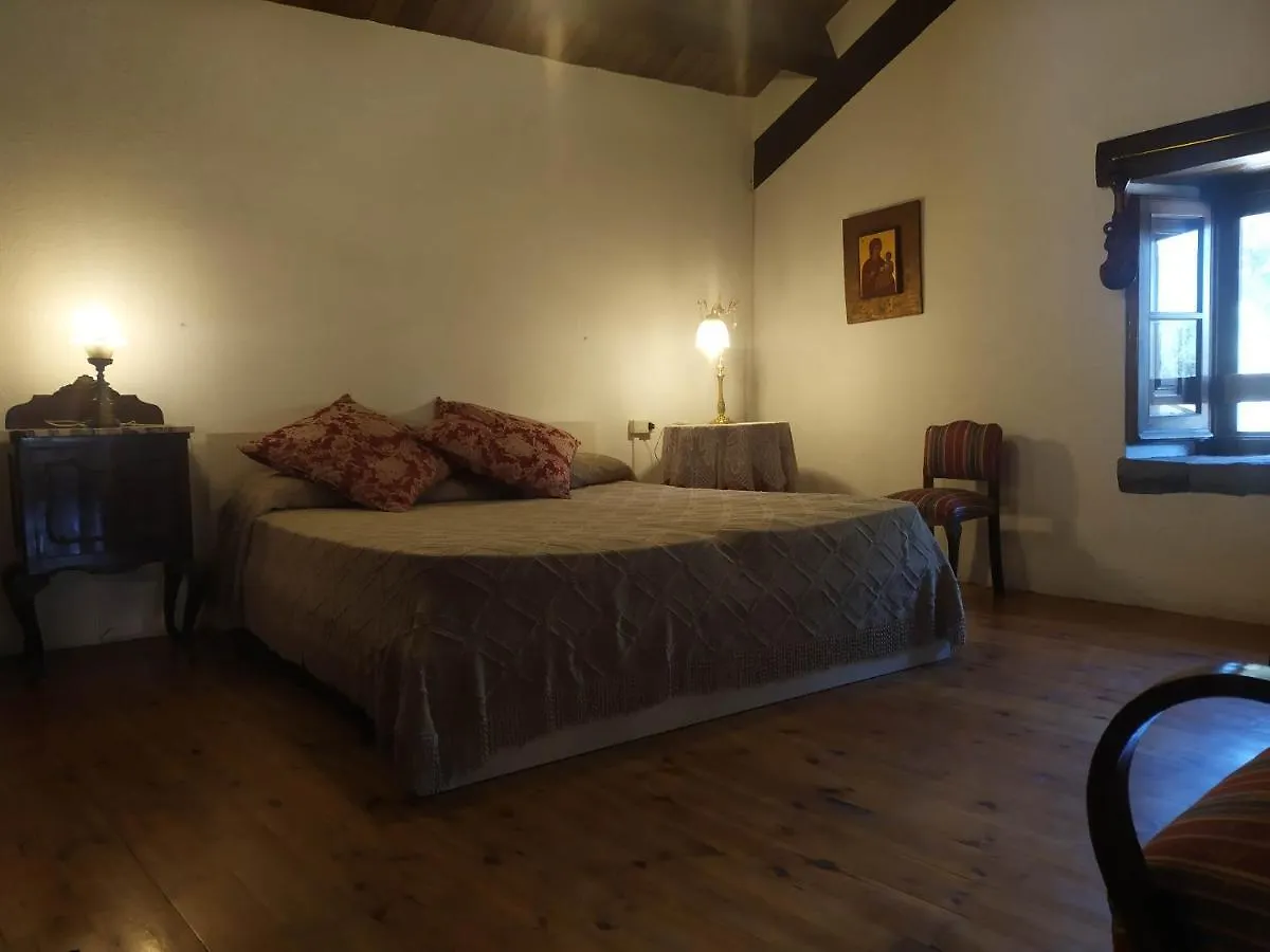 Les Basses Villa San Esteban de Llemana Spain